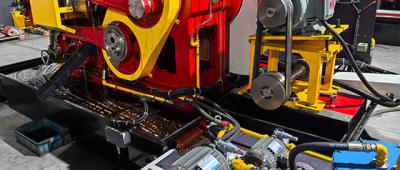 WXING: Máquinas de encabeçamento a frio de 3 estações vs. 4 estações